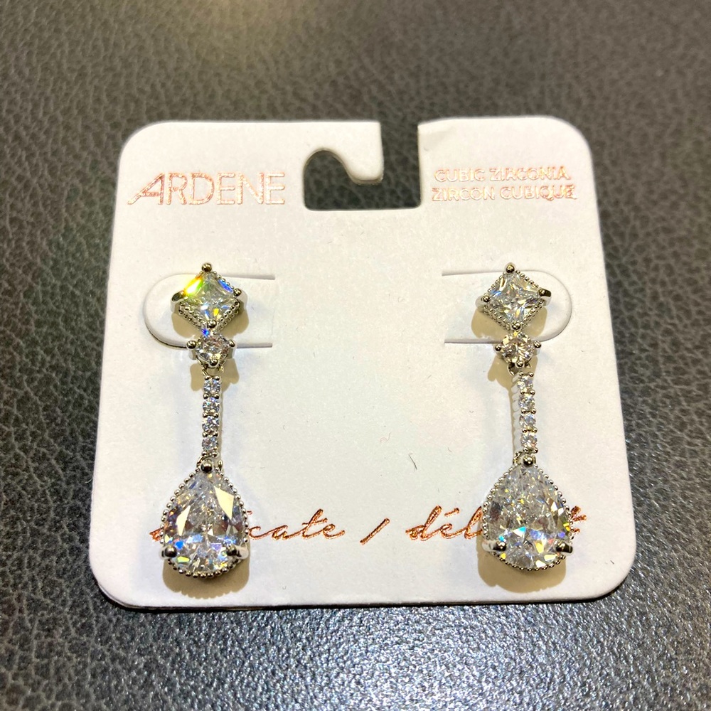 Ardene cubic zirconia teardrop earrings